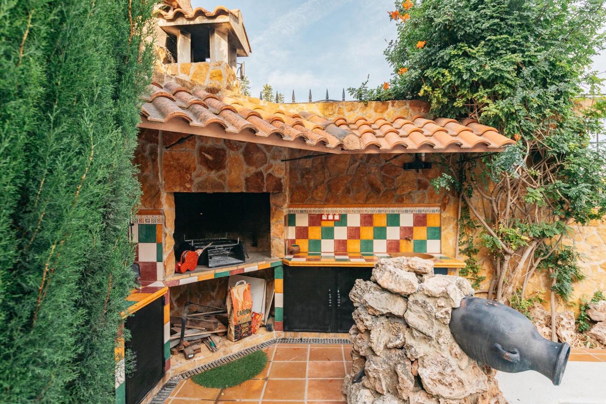 Chalet, Villa Rodeada De Naturaleza Piscina A Doce Klm De Valencia Y 7 Del Aeropuerto Eksteriør billede