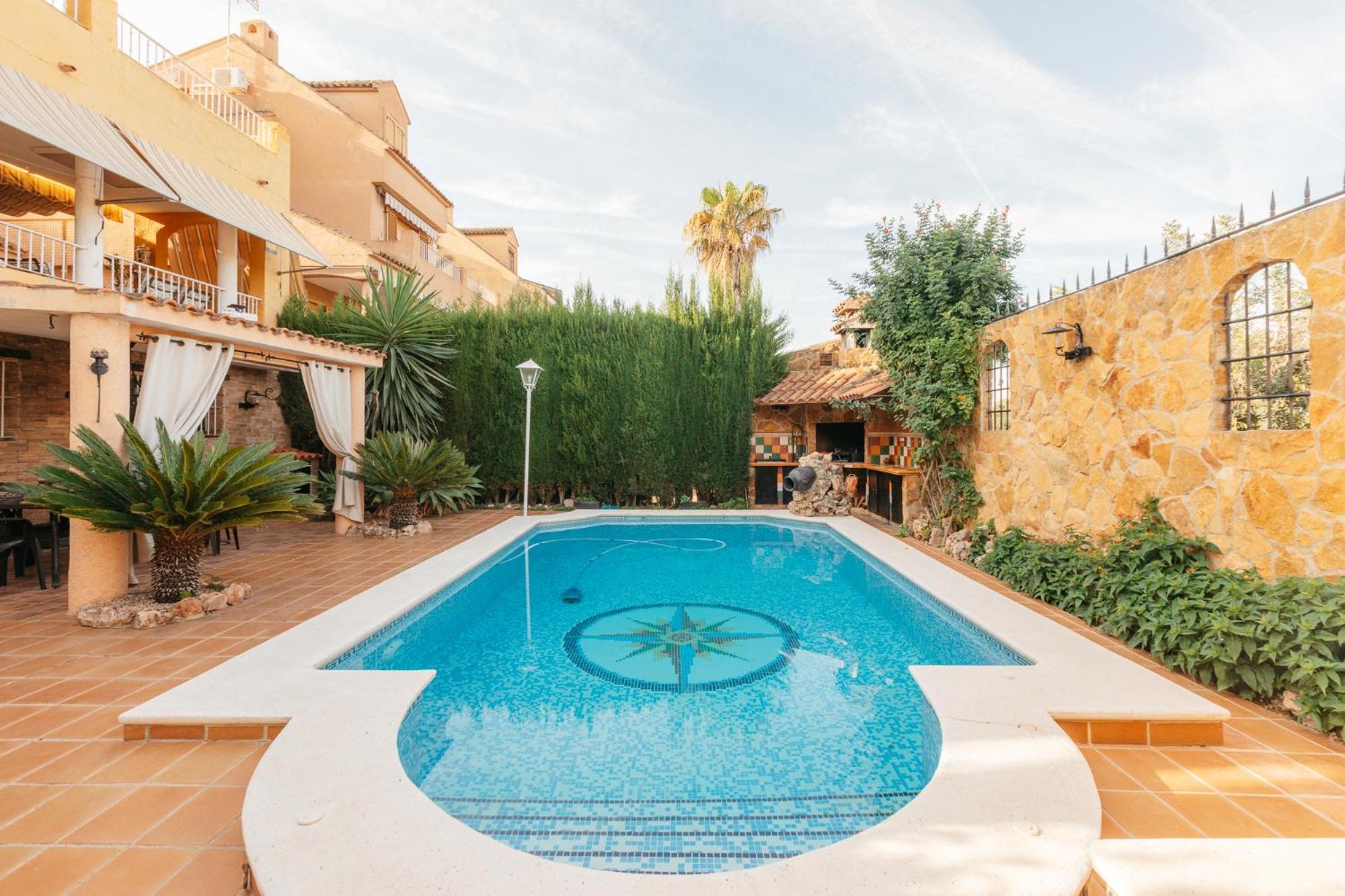 Chalet, Villa Rodeada De Naturaleza Piscina A Doce Klm De Valencia Y 7 Del Aeropuerto Eksteriør billede